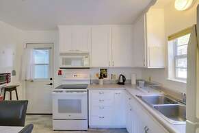 Fenced Yard & Grill: Orville Cottage Near Trails!