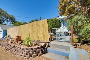Fenced Yard & Grill: Orville Cottage Near Trails!