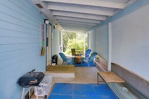 Fenced Yard & Grill: Orville Cottage Near Trails!