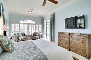 Private Pool, Dock & Gulf Access: Cape Coral Home!