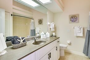 Private Pool, Dock & Gulf Access: Cape Coral Home!