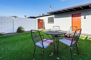 ~ 4 Mi to Old Town Scottsdale: Tempe Duplex