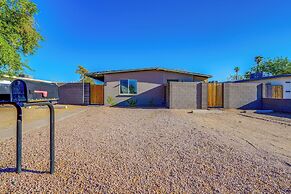 ~ 4 Mi to Old Town Scottsdale: Tempe Duplex