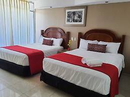 HOTEL ZONA DORADA SUITES