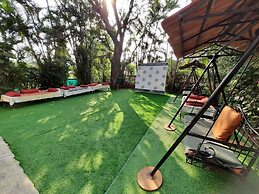 Girivihar Holiday club - Pure Veg