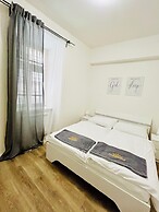 Helen Homestay Florenc Newly Apartment