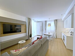 Arcioun Suite Apartment Via Bellaria