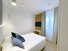 Arcioun Suite Apartment Via Bellaria