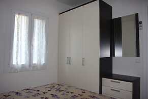 Charming Villa 500m From the Beach