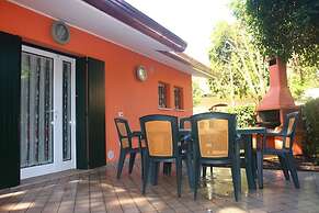 Charming Villa 500m From the Beach