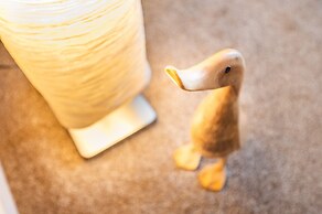 Stunning 2-bed Apartment in Windsor - Free Parking