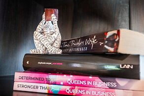 Stunning 2-bed Apartment in Windsor - Free Parking