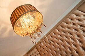 Stunning 2-bed Apartment in Windsor - Free Parking