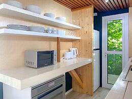 Phaedrus Living: Seaview Luxury Flat Athina Grenada