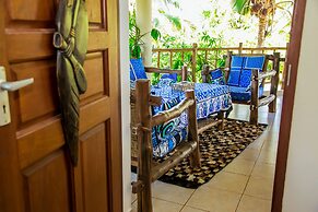 Charming 1-bed Cottage in Diani Beach 10min to bea