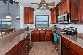 Pineapple Villa 142 2 Bedroom Condo by RedAwning