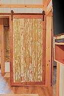 Outlaw Love 1 Bedroom Cabin by Redawning