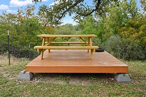 Outlaw Love 1 Bedroom Cabin by Redawning