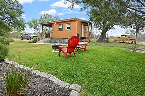 Outlaw Love 1 Bedroom Cabin by Redawning