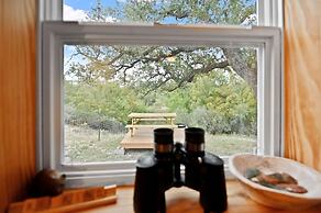 Outlaw Love 1 Bedroom Cabin by Redawning