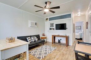 Near Parks & Lakes: Pet-friendly Winnie Cottage