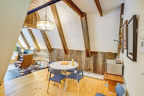 A-frame Cabin w/ Furnished Deck in Becket!