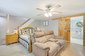 Searsport Paradise w/ Private Pool & Patio!