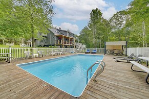 Searsport Paradise w/ Private Pool & Patio!