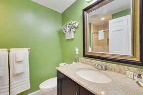 Searsport Paradise w/ Private Pool & Patio!