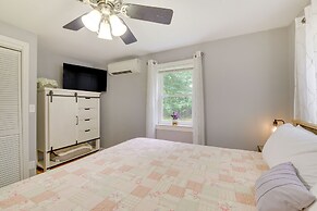 Searsport Paradise w/ Private Pool & Patio!