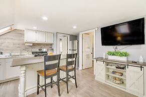 Searsport Paradise w/ Private Pool & Patio!