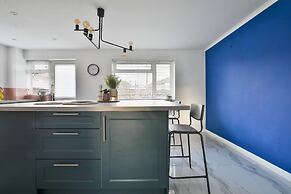 Spacious 3 Bedroom House in Barry