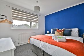 Spacious 3 Bedroom House in Barry