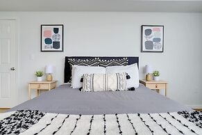 Fantastic Condo Ballston with gym