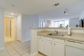 Fantastic Condo Ballston with gym