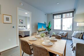 Cozy Apartments Near the Metro