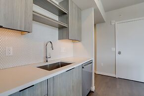 Cozy Apartments Near the Metro