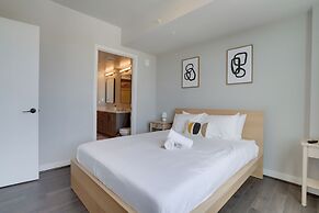 Cozy Apartments Near the Metro