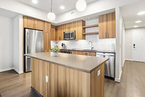 Cozy Apartments Near the Metro