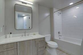 Cozy Apartments Near the Metro