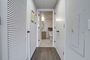 Cozy Apartments Near the Metro