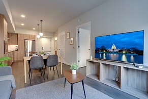 Cozy Apartments Near the Metro