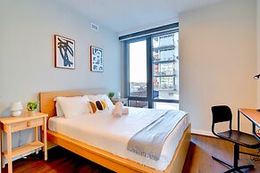 Cozy Apartments Near the Metro