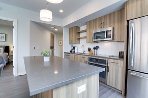 Cozy Apartments Near the Metro