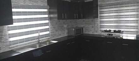 De-Convenant Apartment Short Term Rental