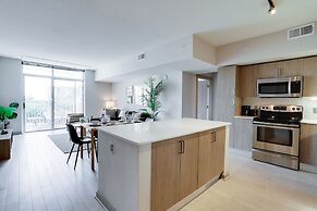 Fantastic Condo Crystal City Rooftop