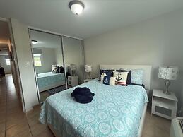 608 Ocean & Marina Views 3 Bed 2 Bath