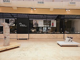 Tu Refugio en el Corazón de Montserrat