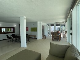 CasaMar 3 Bed 3 Bath With Pool