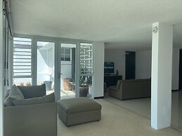 CasaMar 3 Bed 3 Bath With Pool